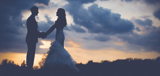 تفسير رؤية العروس في المنام للعزباء والمتزوجة